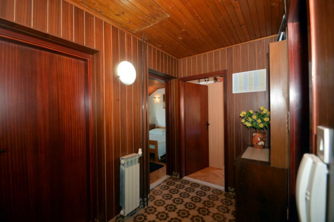 Apartment Mimica-Croatia , Omis , Center エクステリア 写真